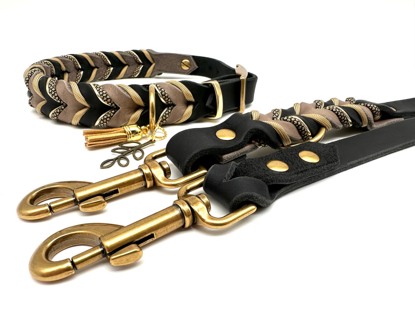 Hundehalsband und Leine aus Fettleder - Modell "ANUBIS"